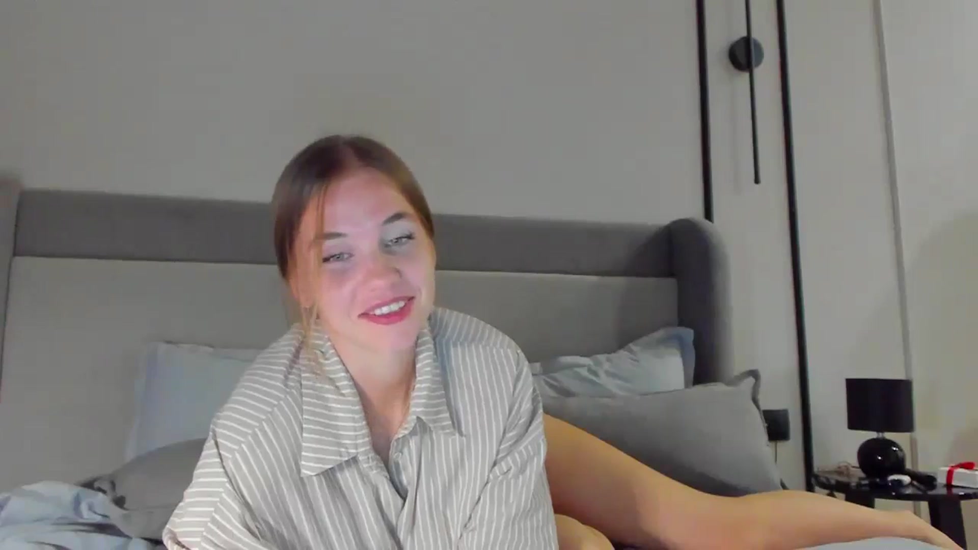 Gallery image thumbnail from Lanie__Love's myfreecams stream on, 05/29/2024, 17:58 image 9 of 20