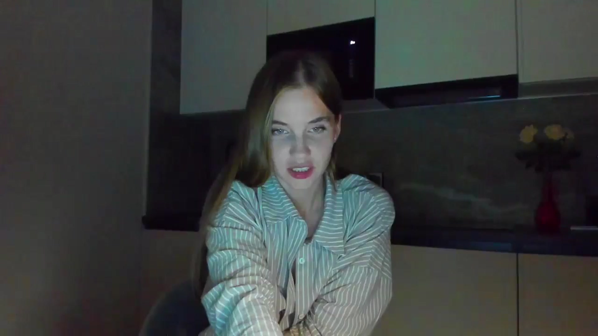 Gallery image thumbnail from Lanie__Love's myfreecams stream on, 06/06/2024, 19:02 image 19 of 20