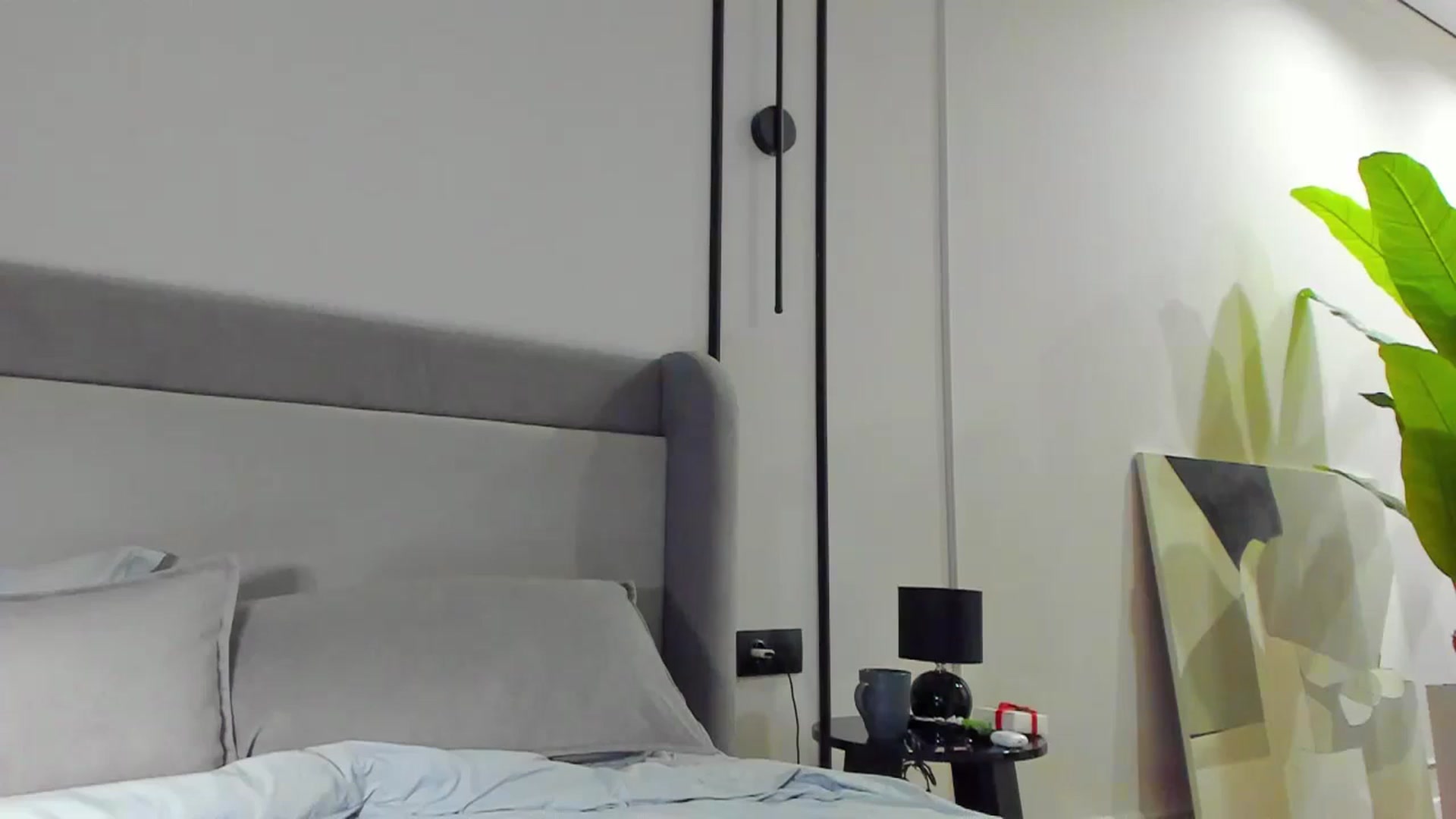 Gallery image thumbnail from Lanie__Love's myfreecams stream on, 06/07/2024, 17:26 image 16 of 20
