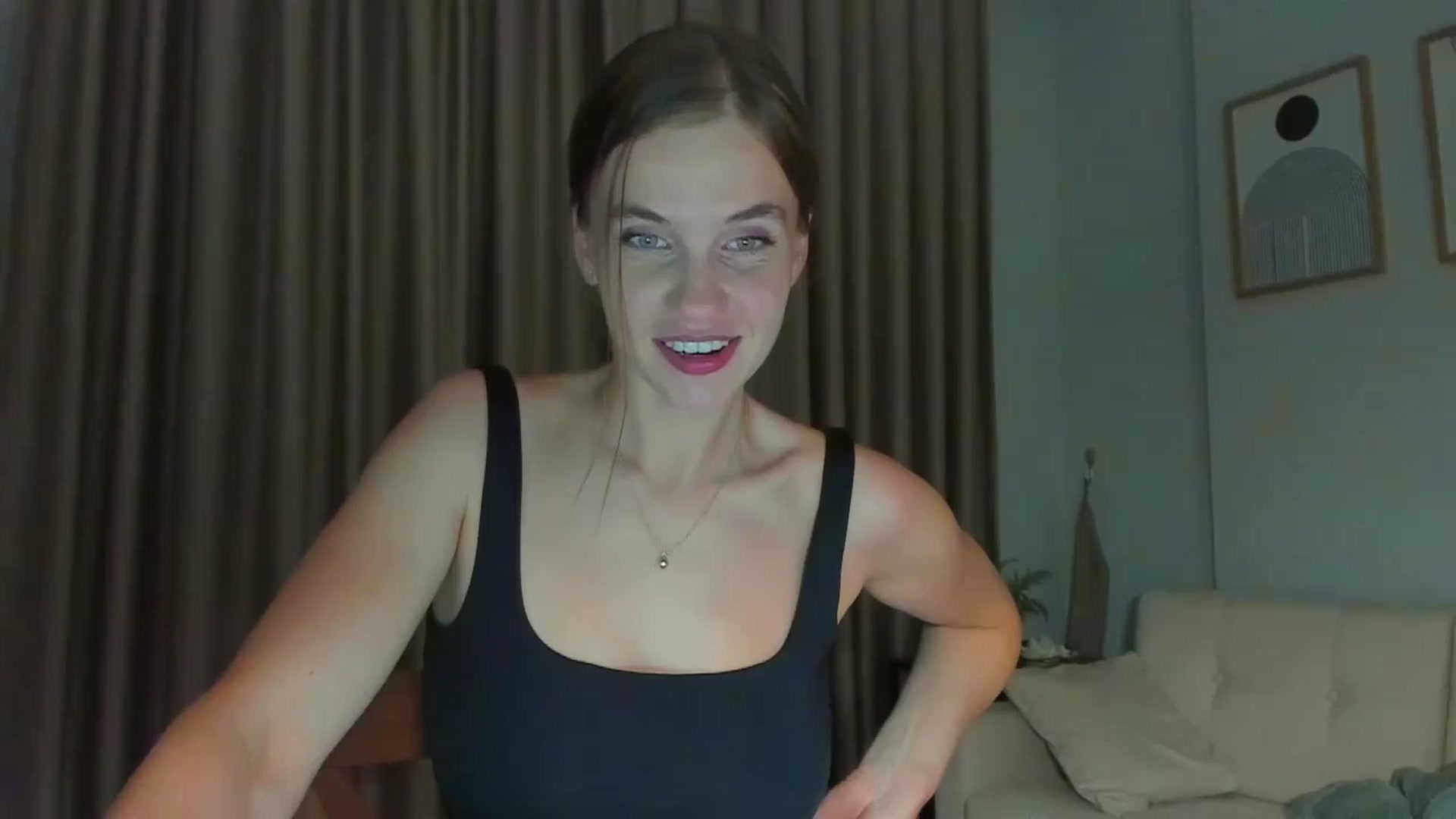 Gallery image thumbnail from Lanie__Love's myfreecams stream on, 06/23/2024, 19:22 image 2 of 20