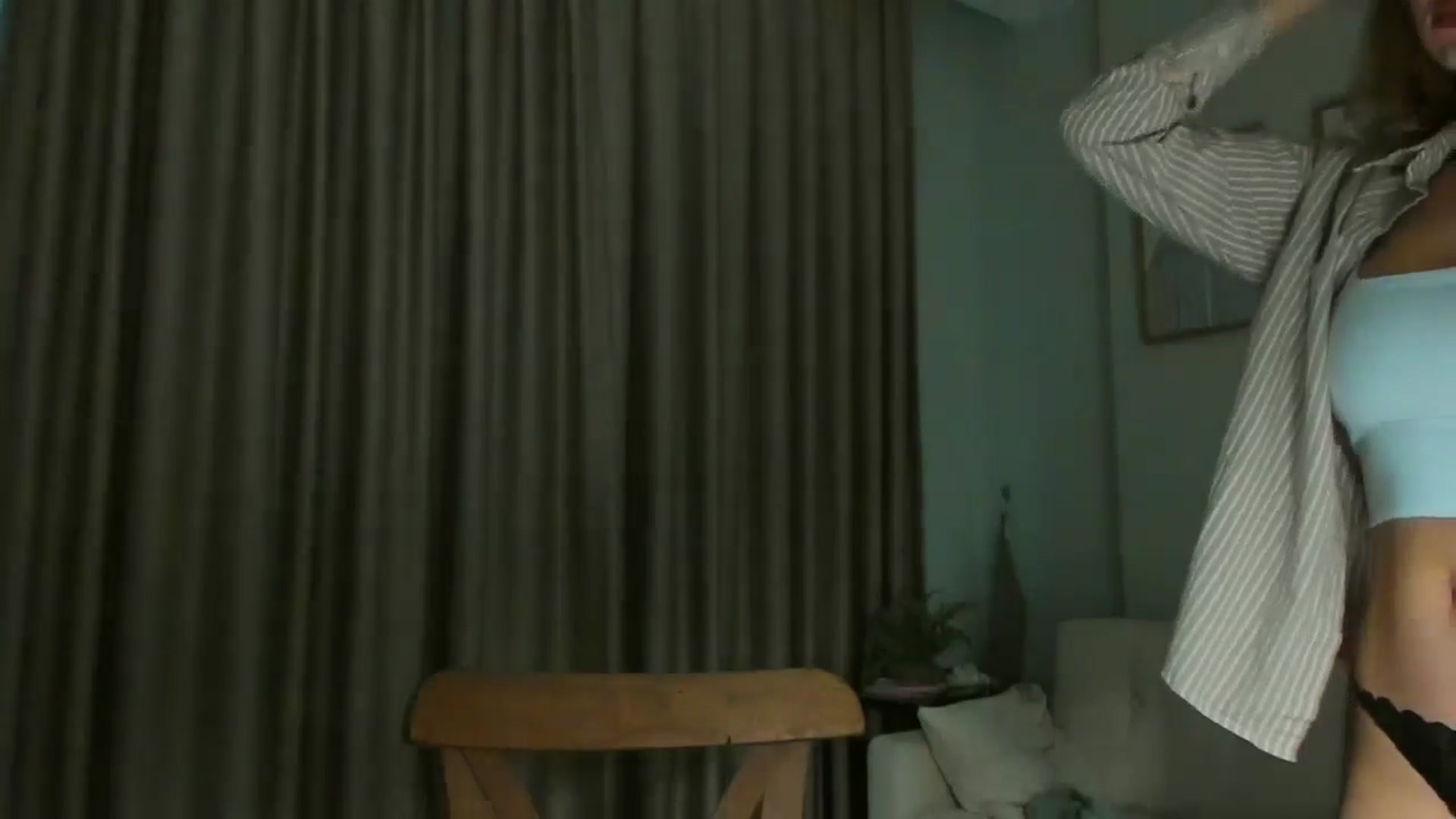 Gallery image thumbnail from Lanie__Love's myfreecams stream on, 06/24/2024, 17:42 image 6 of 20