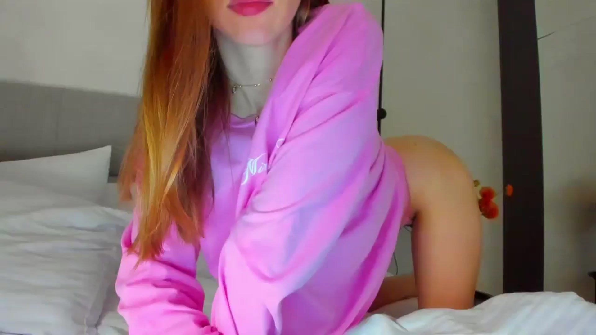 Gallery image thumbnail from Lanie__Love's myfreecams stream on, 10/09/2024, 18:49 image 1 of 20