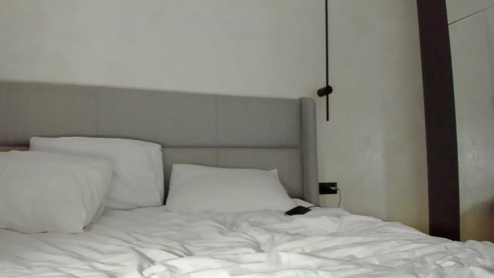 Gallery image thumbnail from Lanie__Love's myfreecams stream on, 10/22/2024, 19:04 image 1 of 20