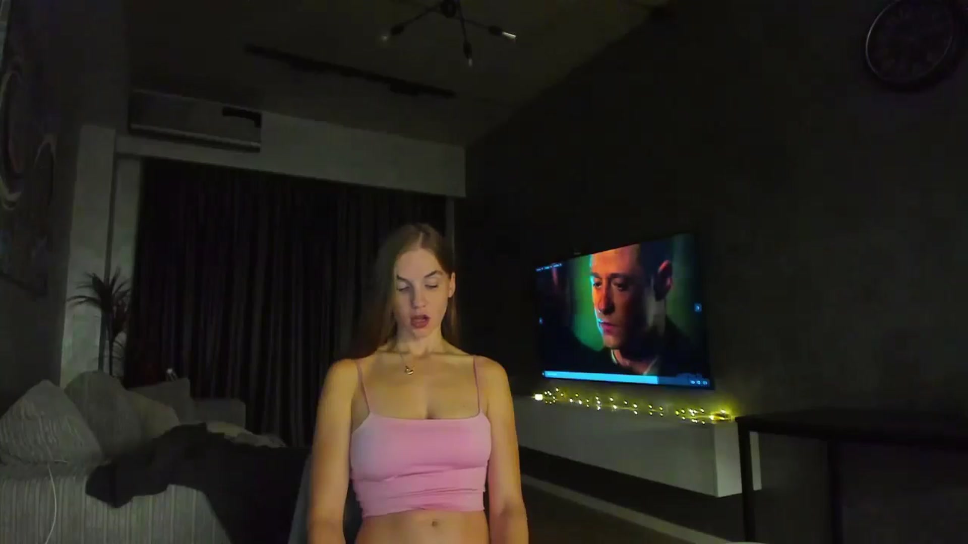 Gallery image thumbnail from Lanie__Love's myfreecams stream on, 10/23/2024, 18:26 image 7 of 20