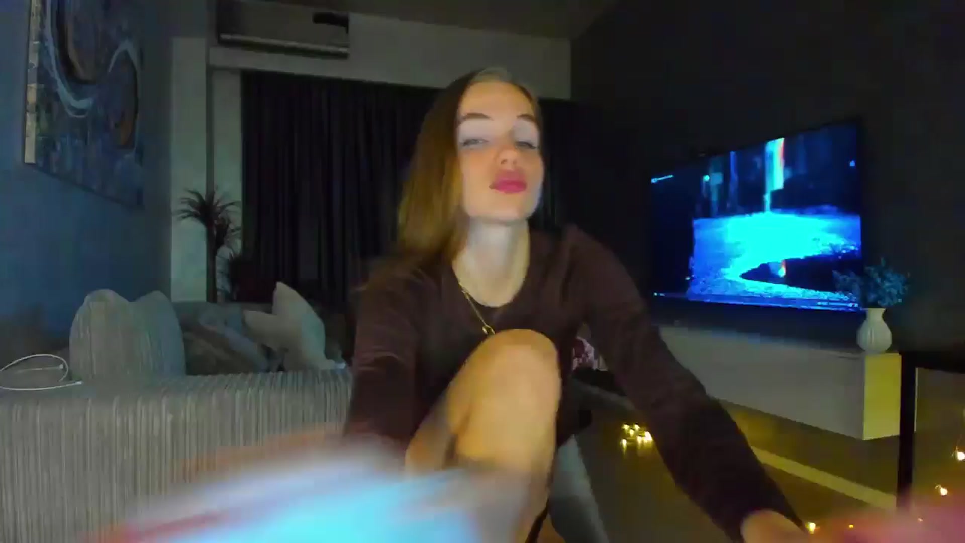 Gallery image thumbnail from Lanie__Love's myfreecams stream on, 11/01/2024, 19:26 image 1 of 20