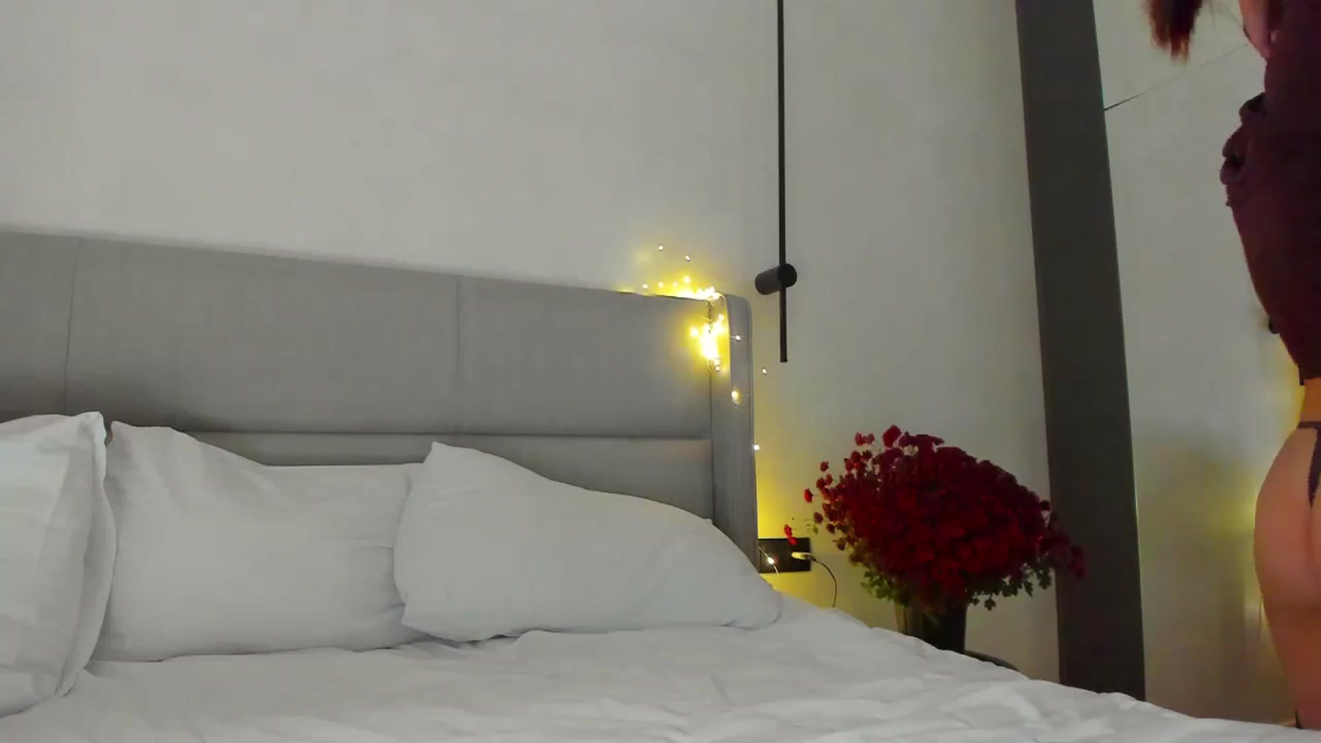 Gallery image thumbnail from Lanie__Love's myfreecams stream on, 11/07/2024, 19:28 image 3 of 20