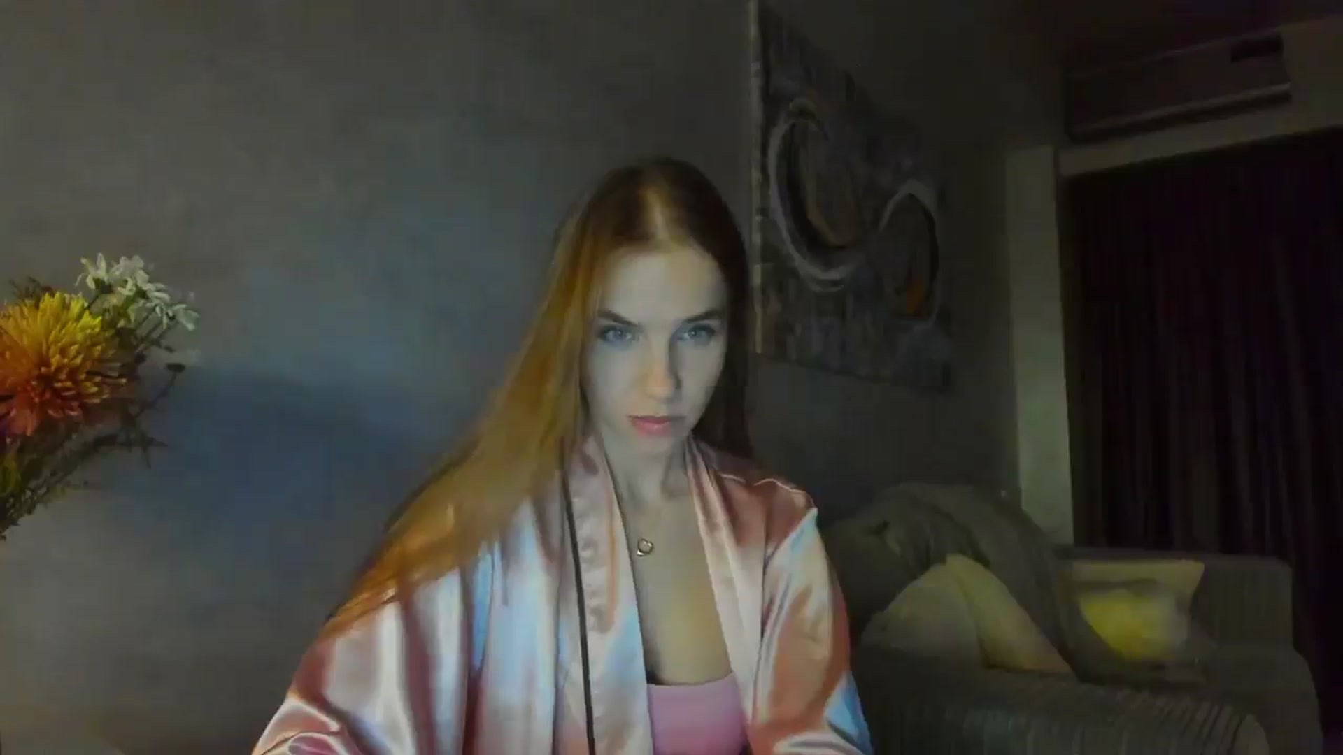 Gallery image thumbnail from Lanie__Love's myfreecams stream on, 12/19/2024, 20:28 image 12 of 20