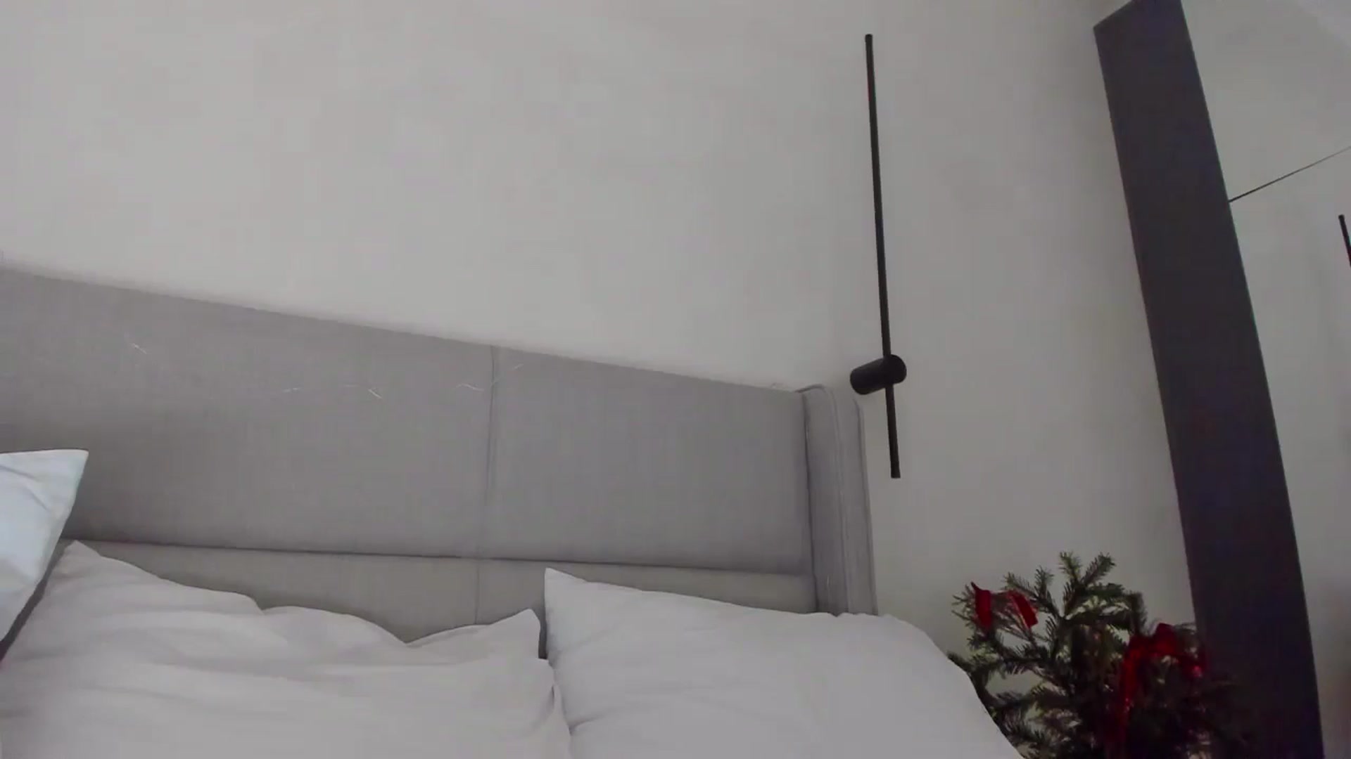 Gallery image thumbnail from Lanie__Love's myfreecams stream on, 01/15/2025, 18:29 image 2 of 20