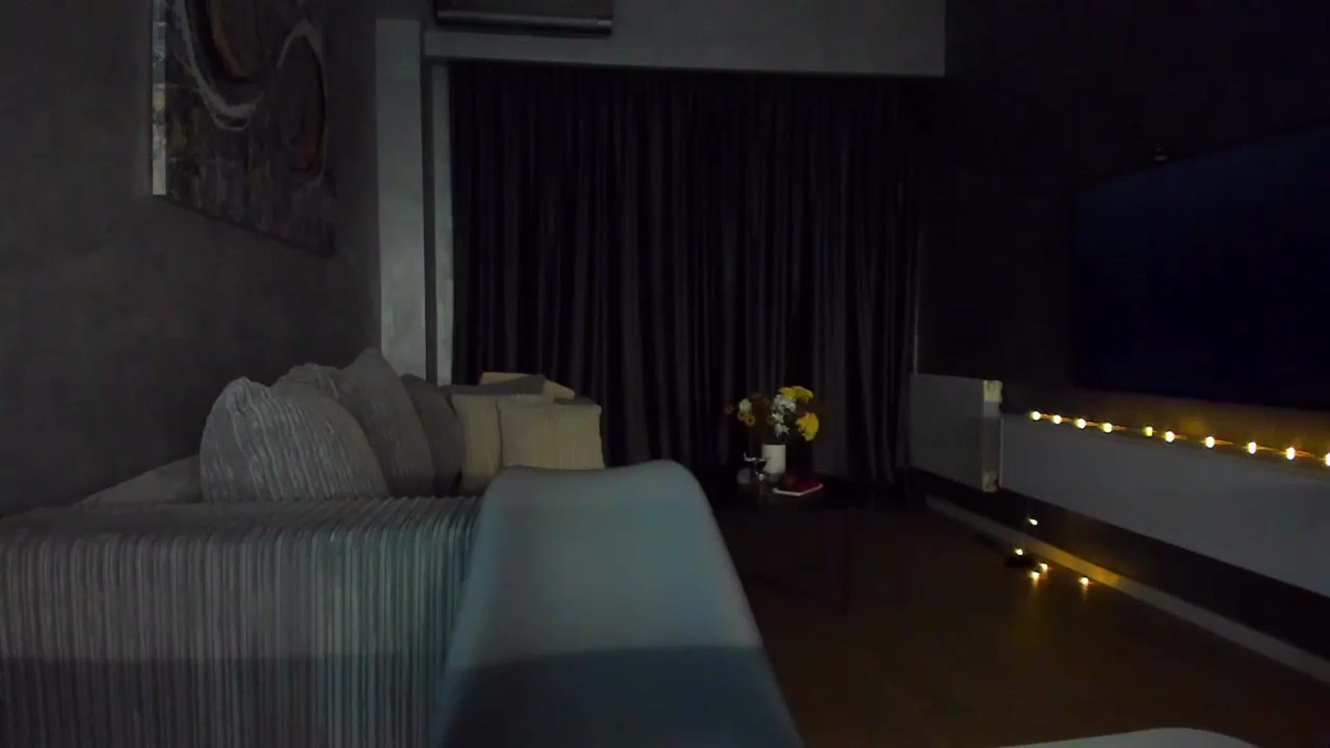 Gallery image thumbnail from Lanie__Love's myfreecams stream on, 01/21/2025, 18:54 image 10 of 20