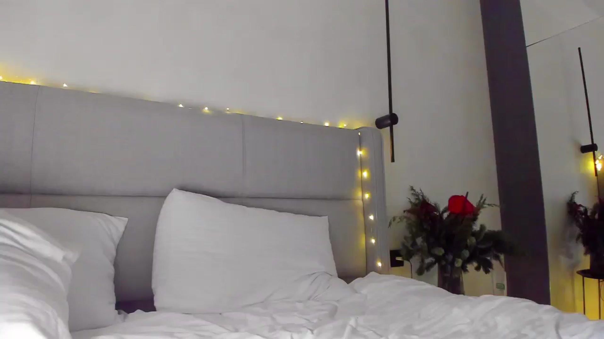 Gallery image thumbnail from Lanie__Love's myfreecams stream on, 02/06/2025, 20:27 image 8 of 20