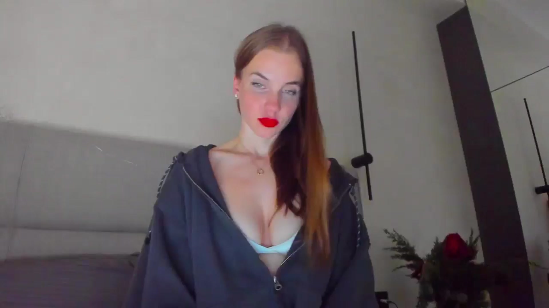Gallery image thumbnail from Lanie__Love's myfreecams stream on, 02/11/2025, 19:10 image 15 of 20