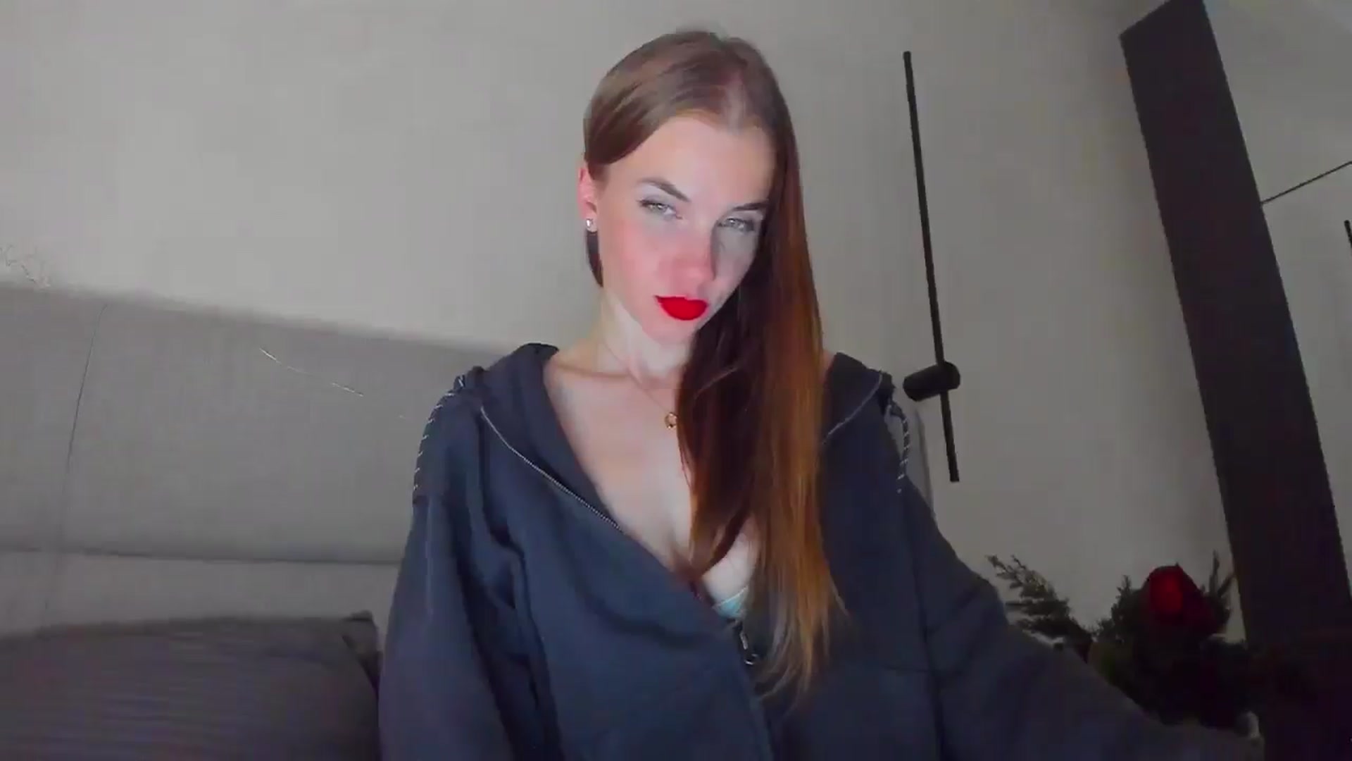 Gallery image thumbnail from Lanie__Love's myfreecams stream on, 02/11/2025, 19:10 image 16 of 20