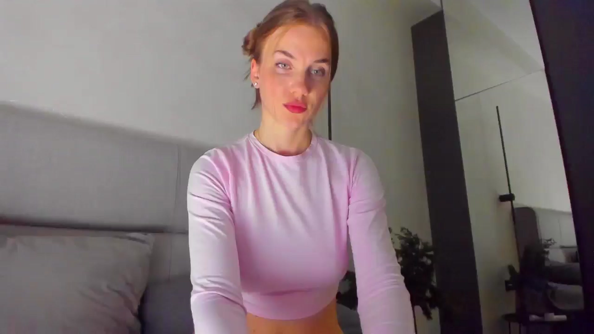 Gallery image thumbnail from Lanie__Love's myfreecams stream on, 02/23/2025, 19:06 image 3 of 20