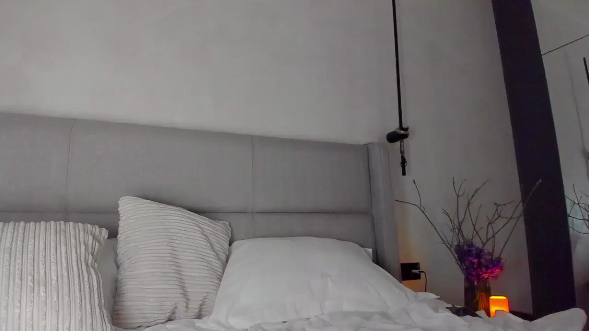 Gallery image thumbnail from Lanie__Love's myfreecams stream on, 04/01/2025, 19:39 image 2 of 20