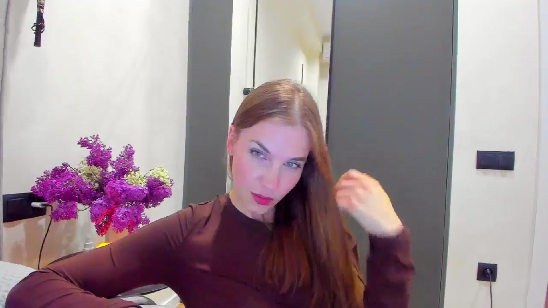 Gallery image thumbnail from Lanie__Love's myfreecams stream on, 04/15/2025, 19:55 image 19 of 20