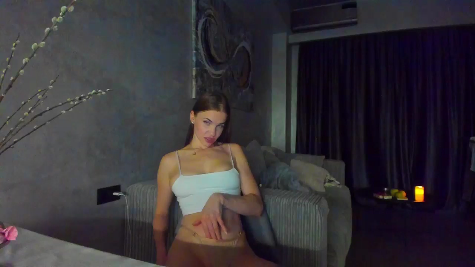 Gallery image thumbnail from Lanie__Love's myfreecams stream on, 04/28/2025, 19:51 image 12 of 20