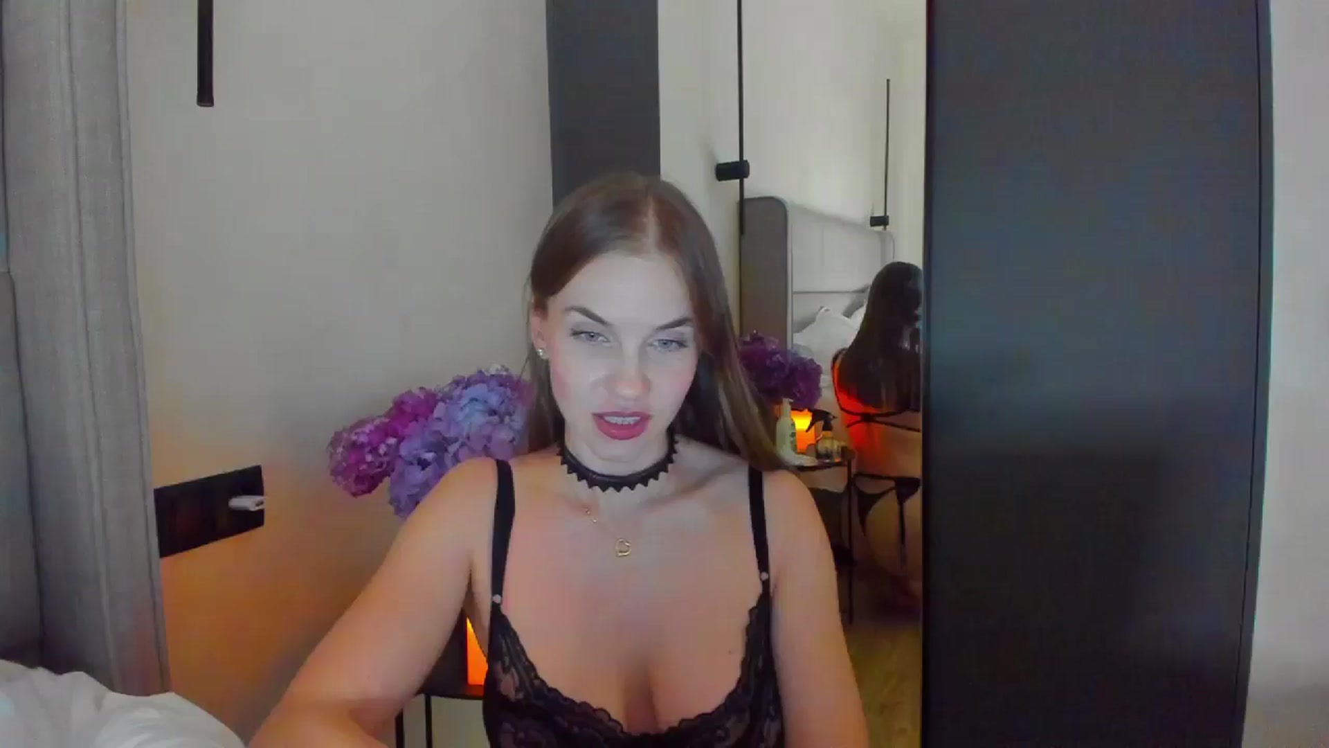 Gallery image thumbnail from Lanie__Love's myfreecams stream on, 06/26/2025, 20:44 image 7 of 20