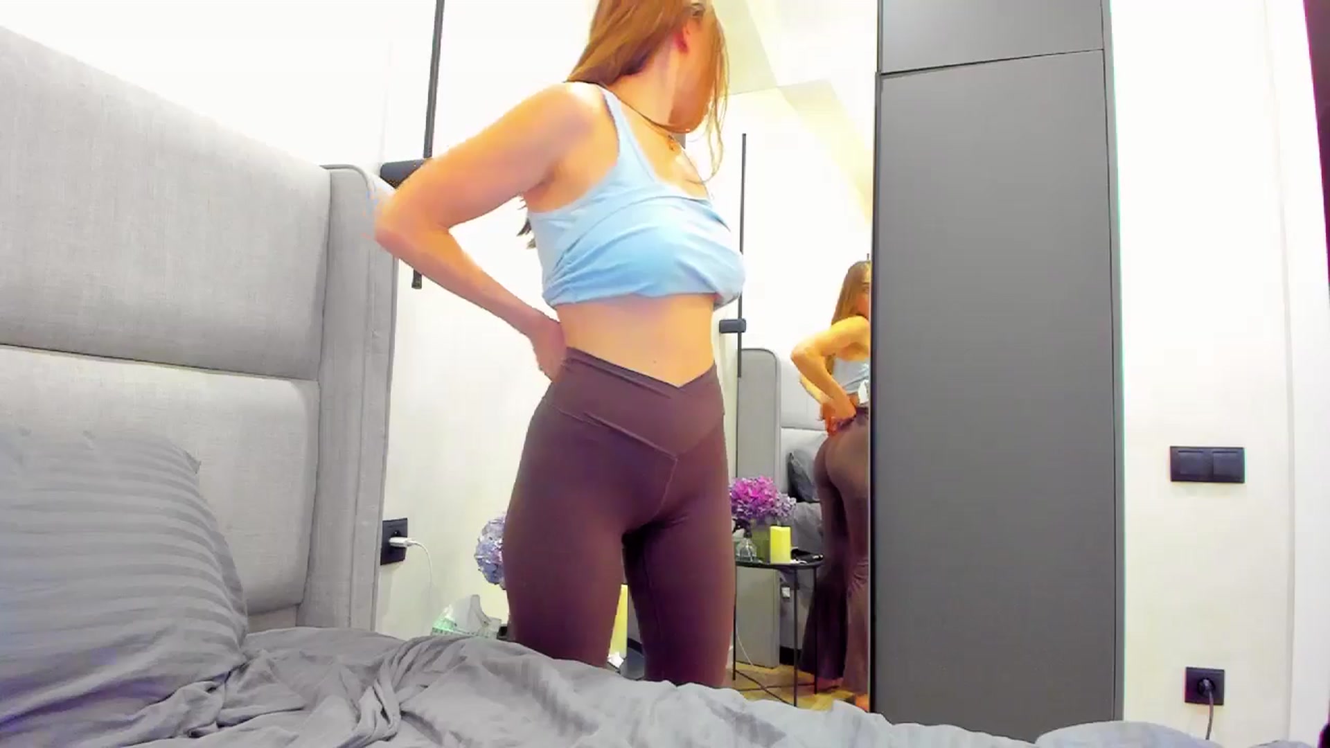 Gallery image thumbnail from Lanie__Love's myfreecams stream on, 07/09/2025, 19:48 image 19 of 20