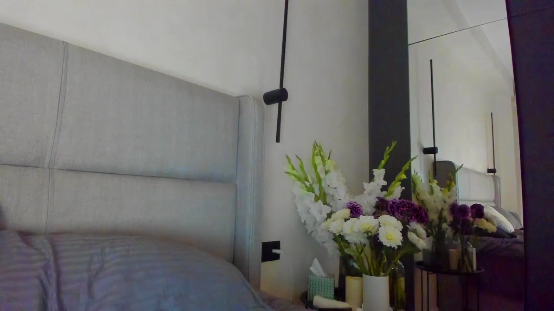 Gallery image thumbnail from Lanie__Love's myfreecams stream on, 08/01/2025, 19:41 image 17 of 20