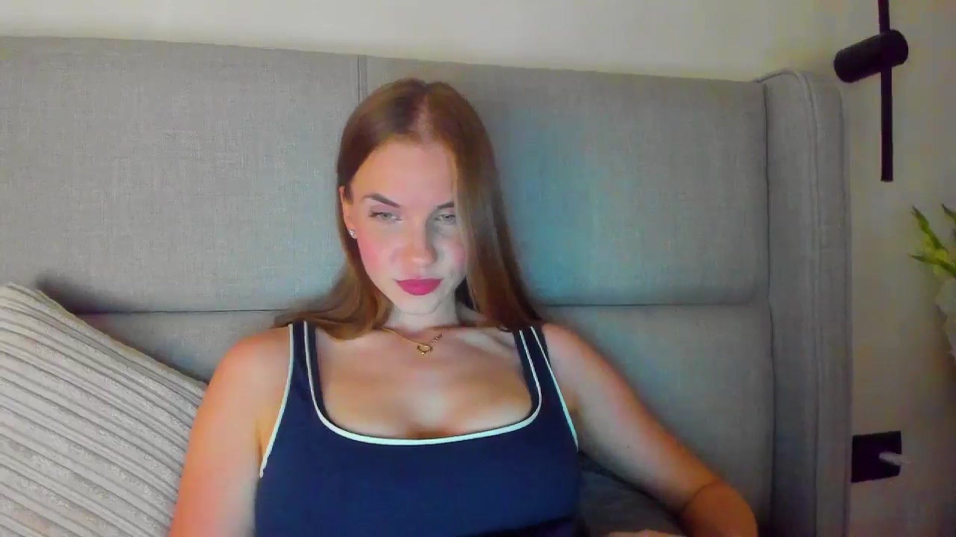 Gallery image thumbnail from Lanie__Love's myfreecams stream on, 08/01/2025, 19:41 image 4 of 20