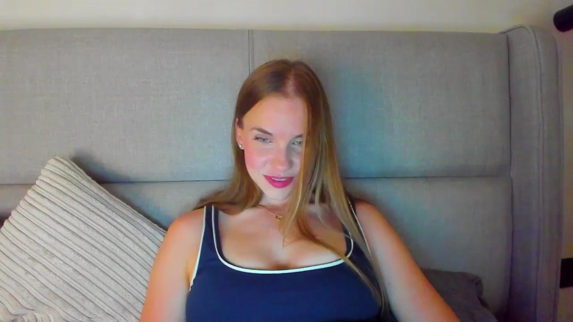 Gallery image thumbnail from Lanie__Love's myfreecams stream on, 08/01/2025, 19:41 image 5 of 20
