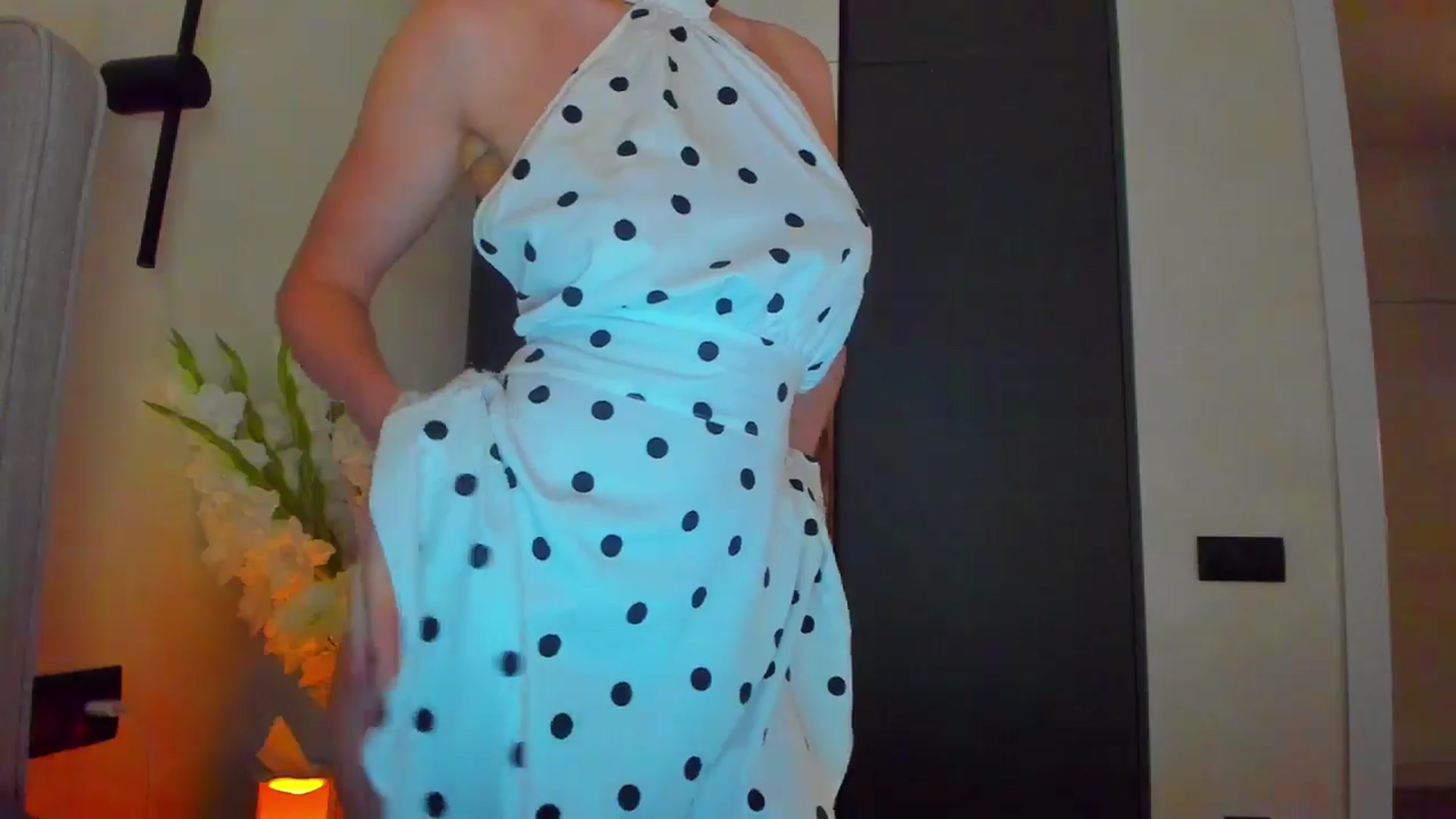 Gallery image thumbnail from Lanie__Love's myfreecams stream on, 08/02/2025, 17:58 image 17 of 20