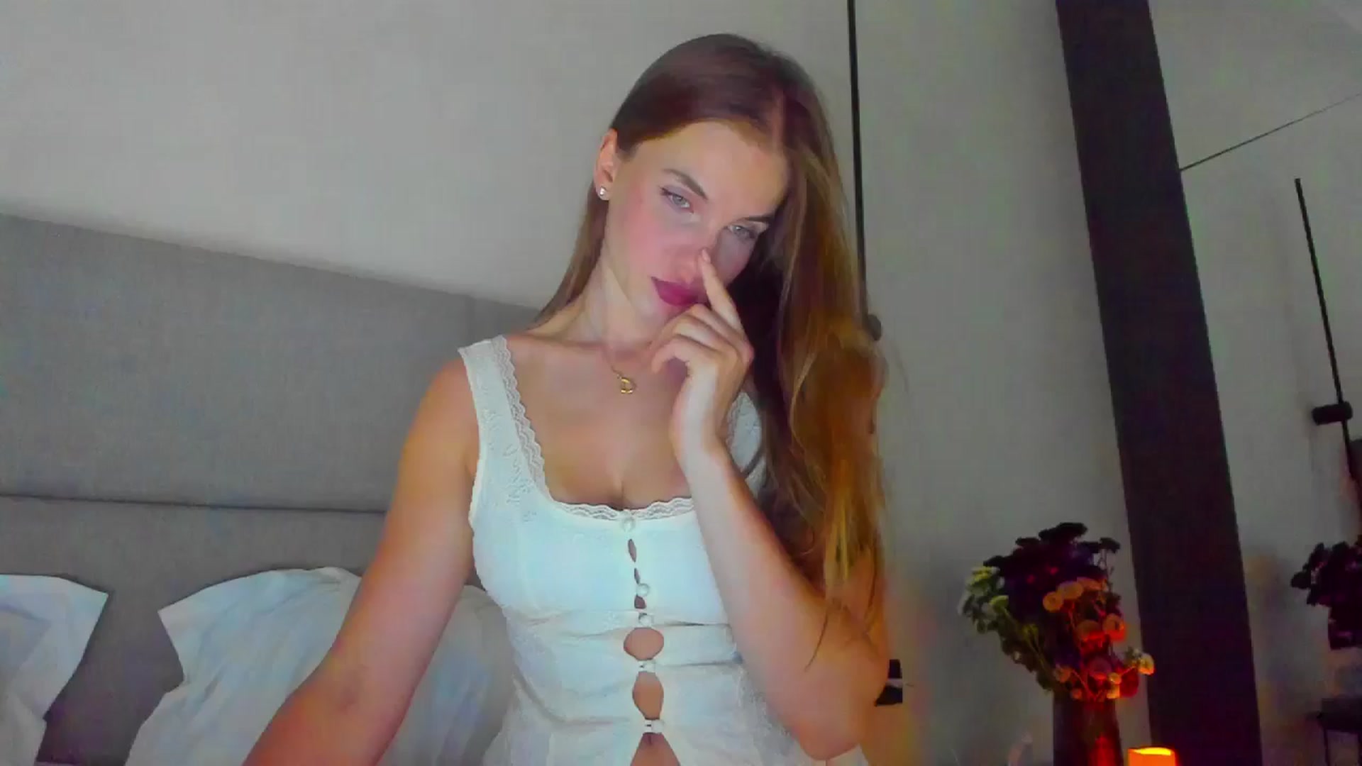 Gallery image thumbnail from Lanie__Love's myfreecams stream on, 09/05/2025, 20:53 image 1 of 20