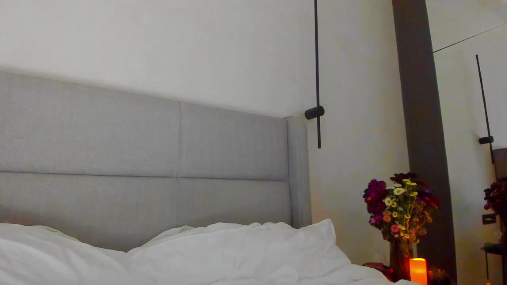 Gallery image thumbnail from Lanie__Love's myfreecams stream on, 09/06/2025, 20:43 image 2 of 20