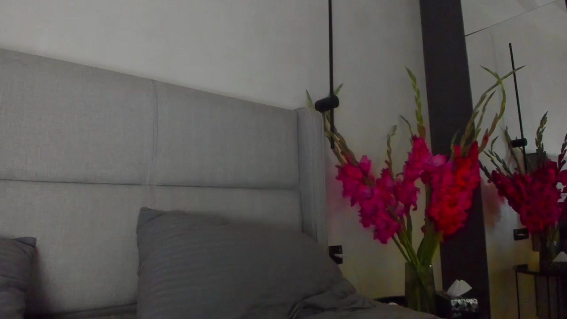 Gallery image thumbnail from Lanie__Love's myfreecams stream on, 09/26/2025, 19:57 image 7 of 20