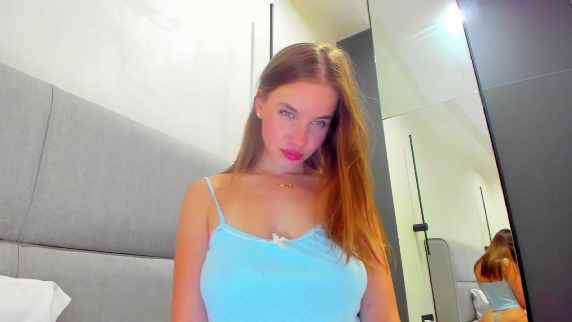 Gallery image thumbnail from Lanie__Love's myfreecams stream on, 10/12/2025, 20:25 image 16 of 20