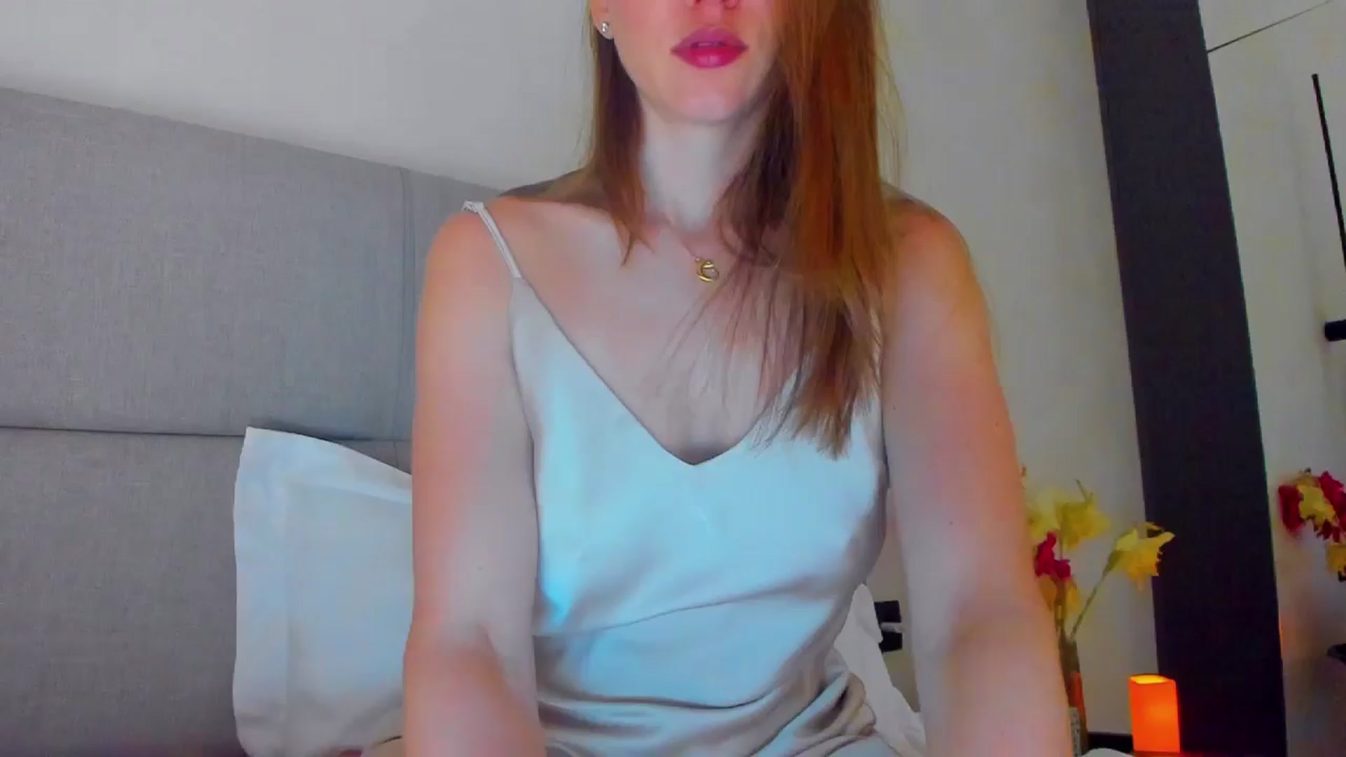 Gallery image thumbnail from Lanie__Love's myfreecams stream on, 10/26/2025, 19:13 image 1 of 20