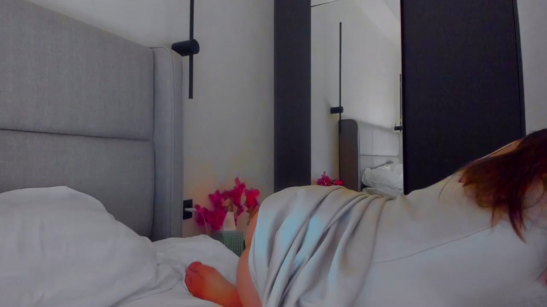 Gallery image thumbnail from Lanie__Love's myfreecams stream on, 10/29/2025, 20:43 image 3 of 20