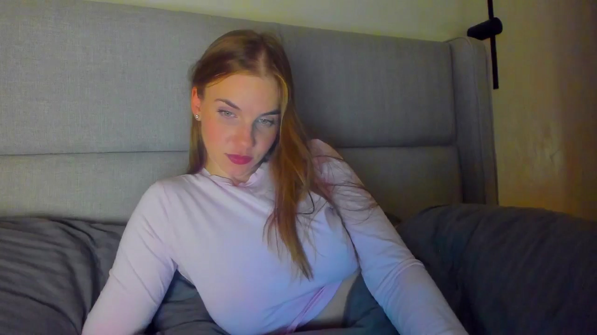 Gallery image thumbnail from Lanie__Love's myfreecams stream on, 11/09/2025, 20:42 image 7 of 20