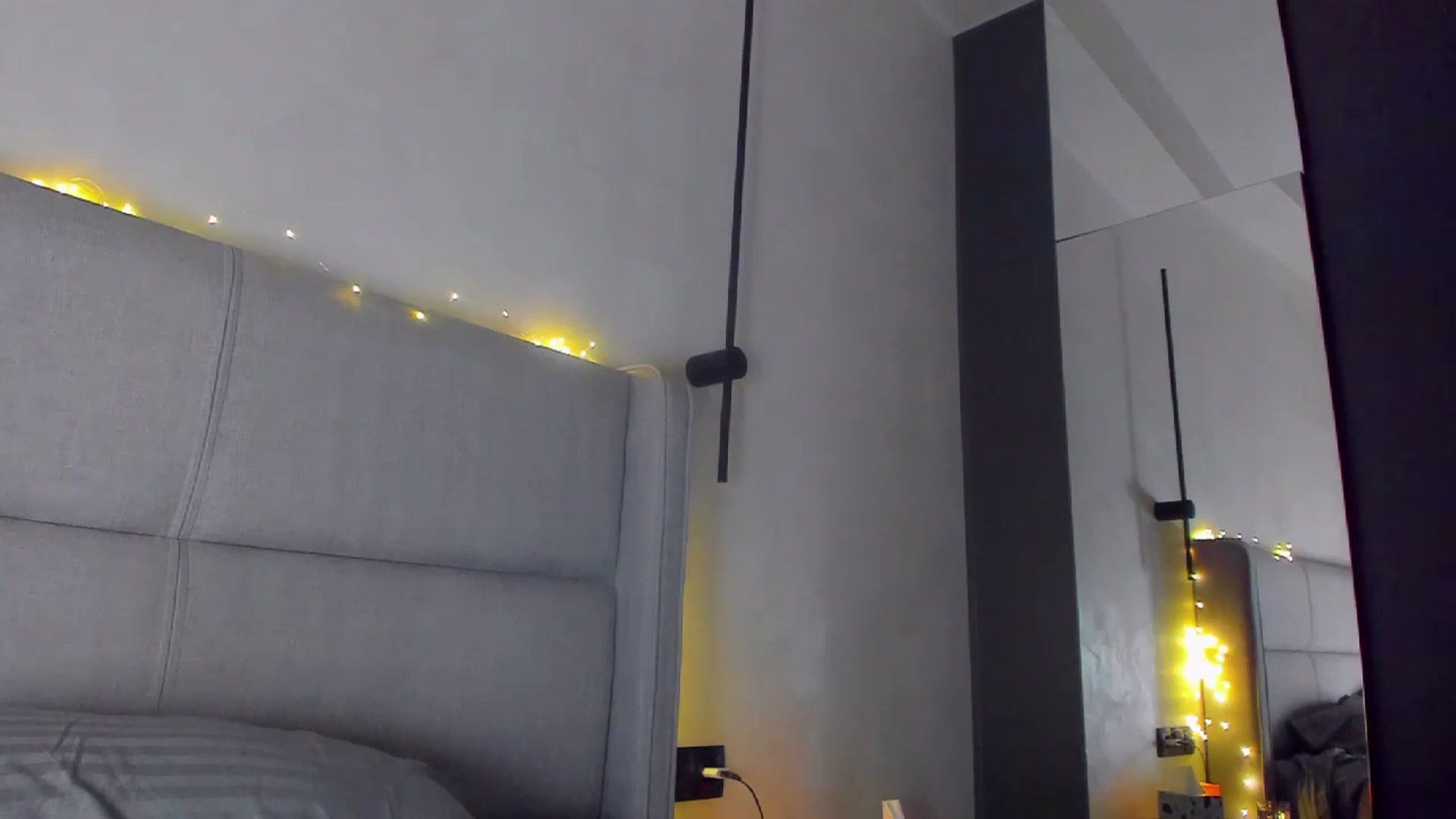 Gallery image thumbnail from Lanie__Love's myfreecams stream on, 11/30/2025, 03:06 image 4 of 20