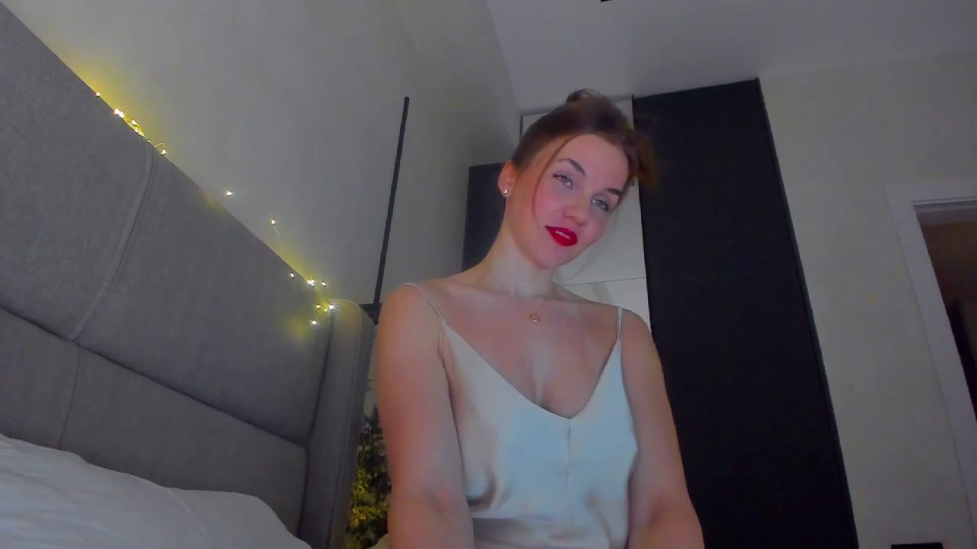 Gallery image thumbnail from Lanie__Love's myfreecams stream on, 01/04/2026, 16:11 image 6 of 20