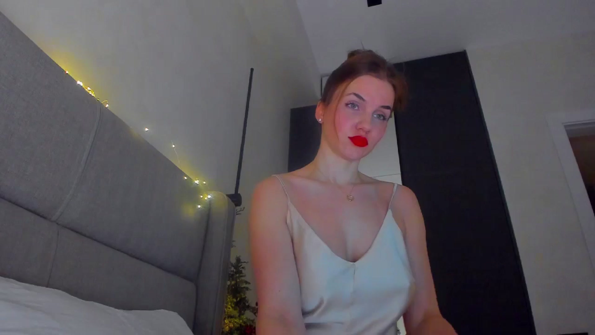 Gallery image thumbnail from Lanie__Love's myfreecams stream on, 01/04/2026, 16:11 image 4 of 20