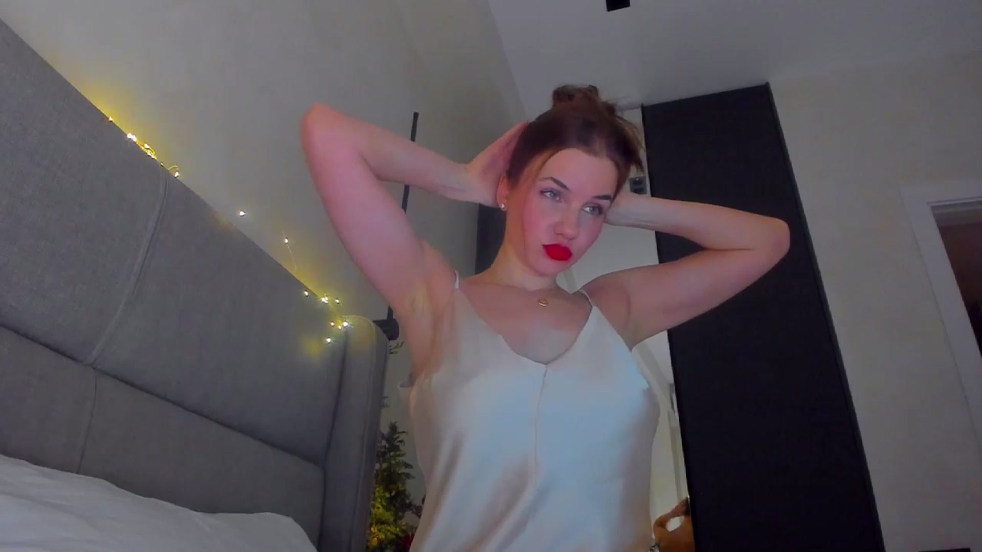 Gallery image thumbnail from Lanie__Love's myfreecams stream on, 01/04/2026, 16:11 image 5 of 20