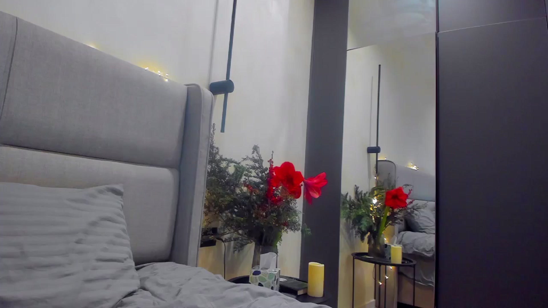 Gallery image thumbnail from Lanie__Love's myfreecams stream on, 01/11/2026, 19:29 image 4 of 20