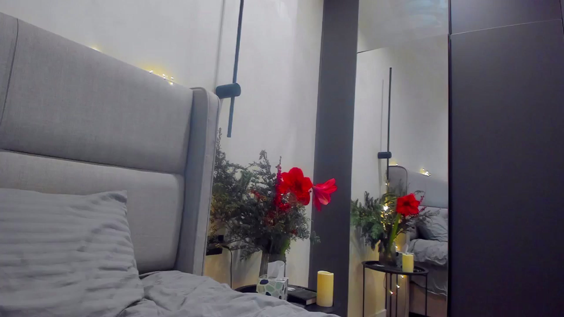 Gallery image thumbnail from Lanie__Love's myfreecams stream on, 01/11/2026, 19:29 image 5 of 20