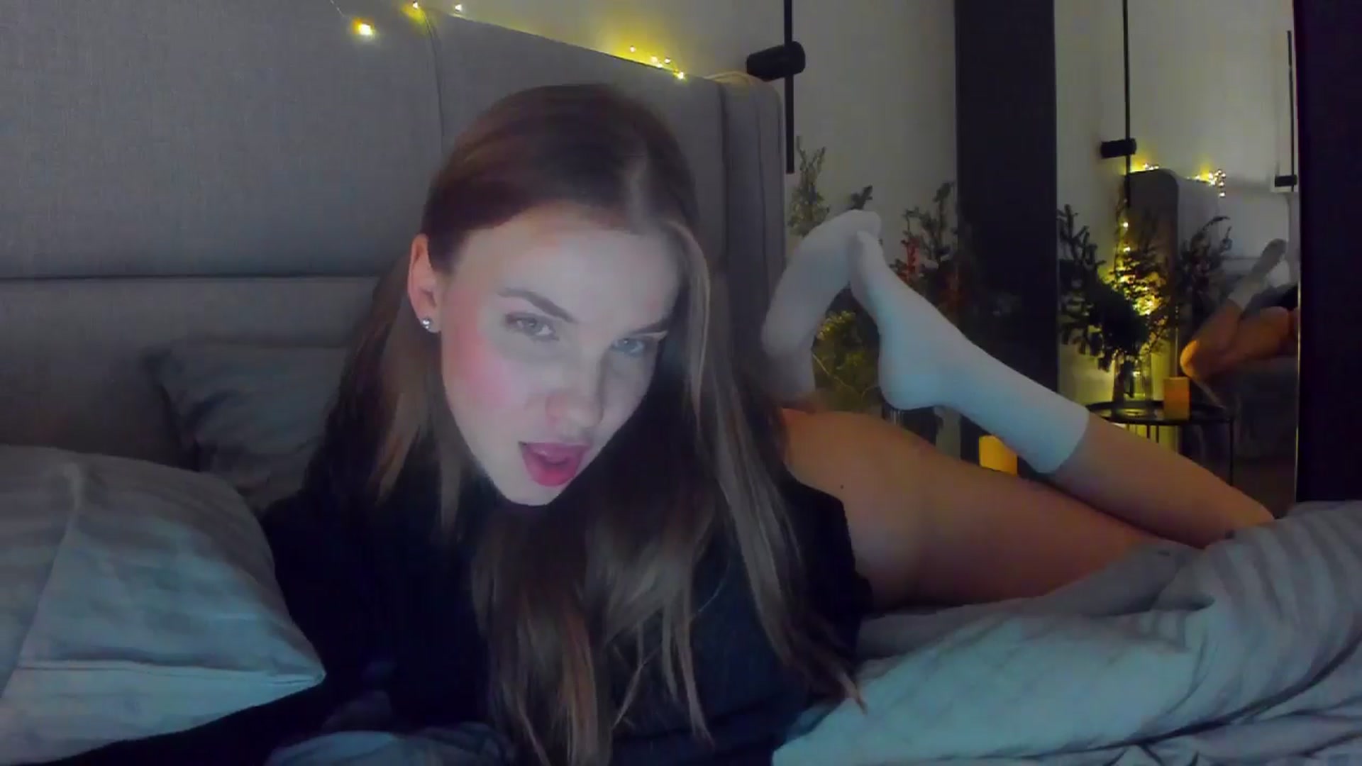 Gallery image thumbnail from Lanie__Love's myfreecams stream on, 01/16/2026, 21:55 image 6 of 20