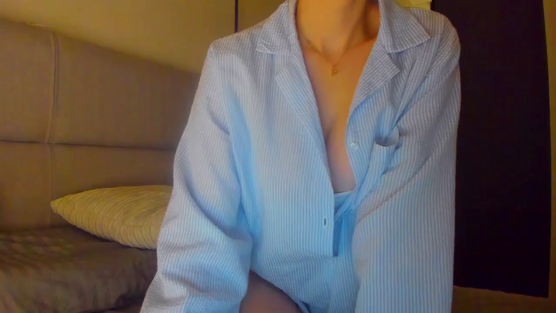 Gallery image thumbnail from Lanie__Love's myfreecams stream on, 02/24/2026, 20:16 image 10 of 20