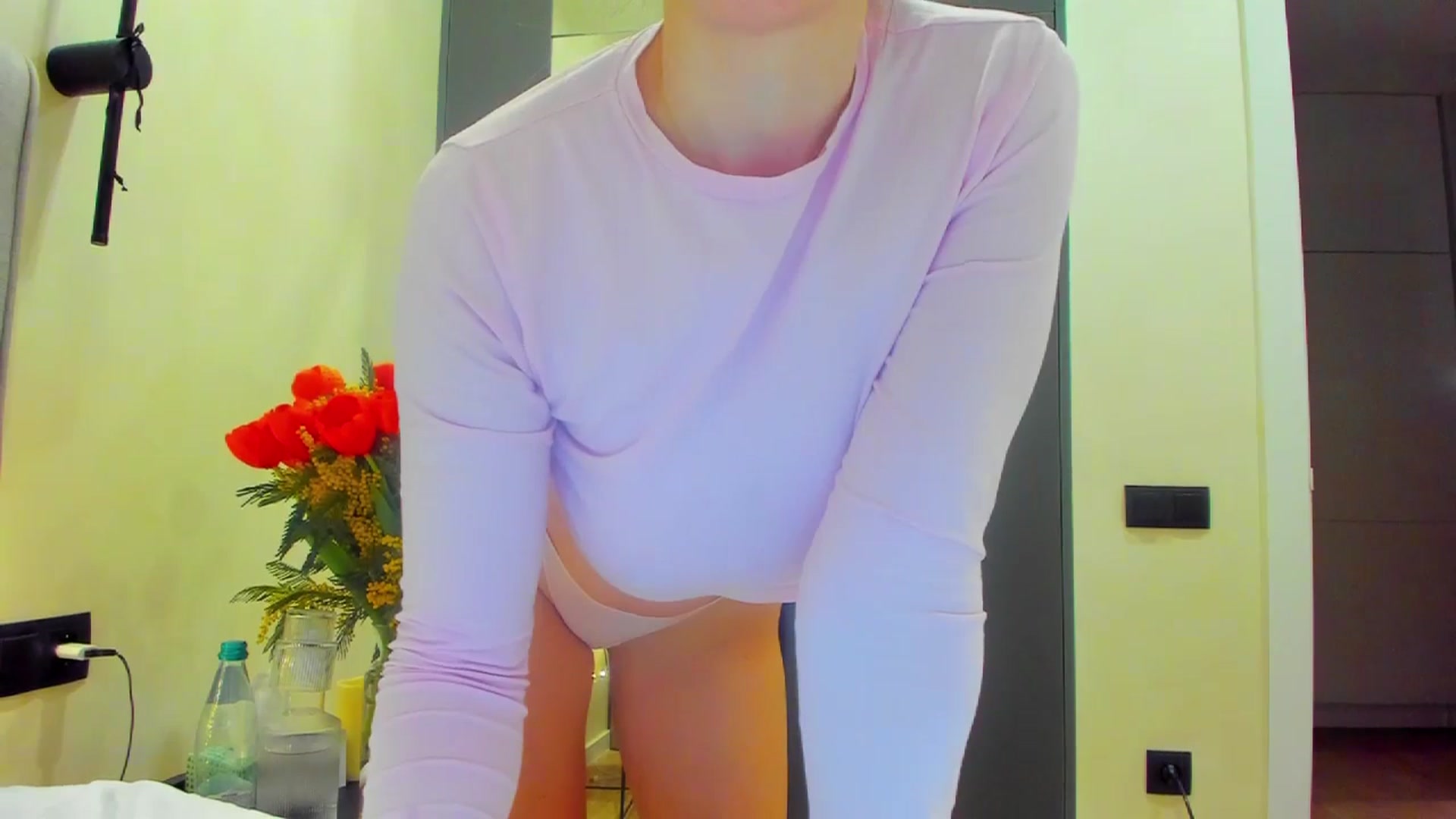 Gallery image thumbnail from Lanie__Love's myfreecams stream on, 02/28/2026, 19:42 image 3 of 20