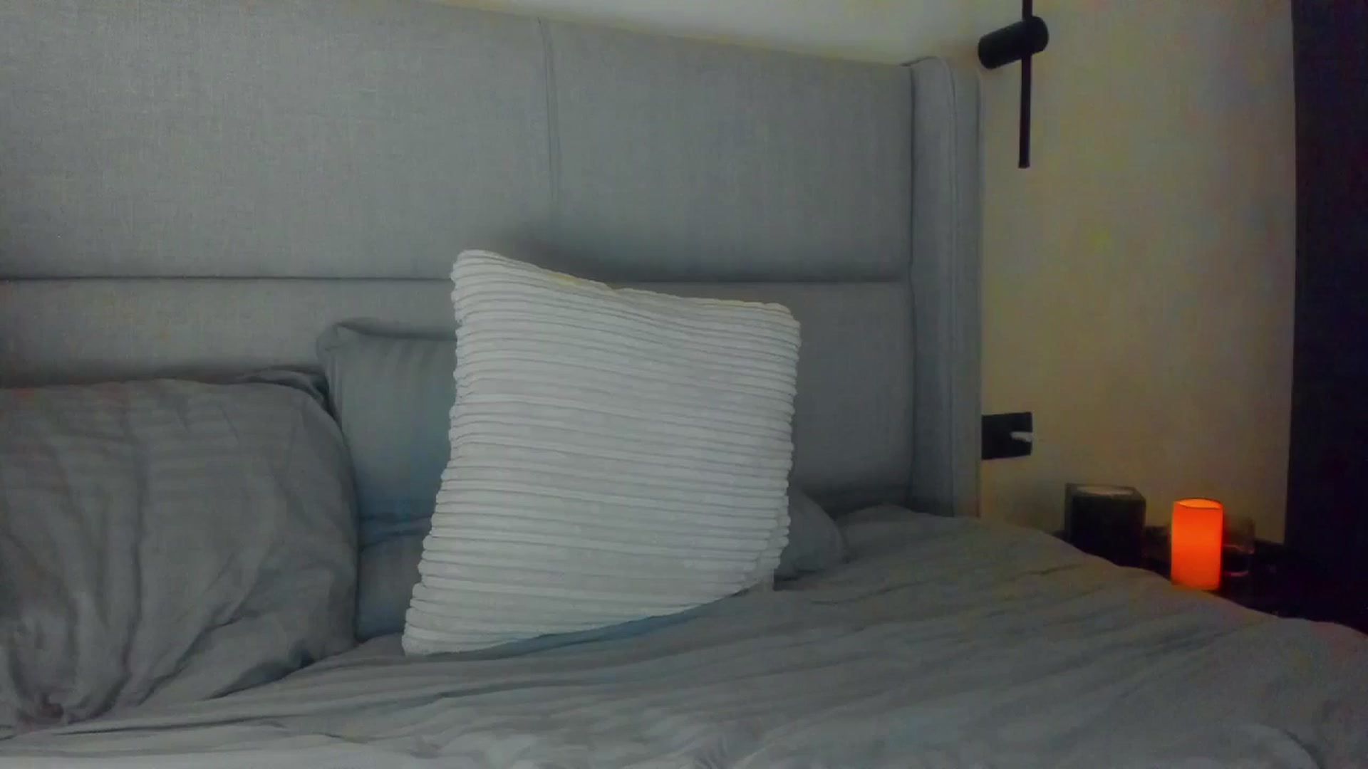 Gallery image thumbnail from Lanie__Love's myfreecams stream on, 04/08/2026, 19:47 image 3 of 20