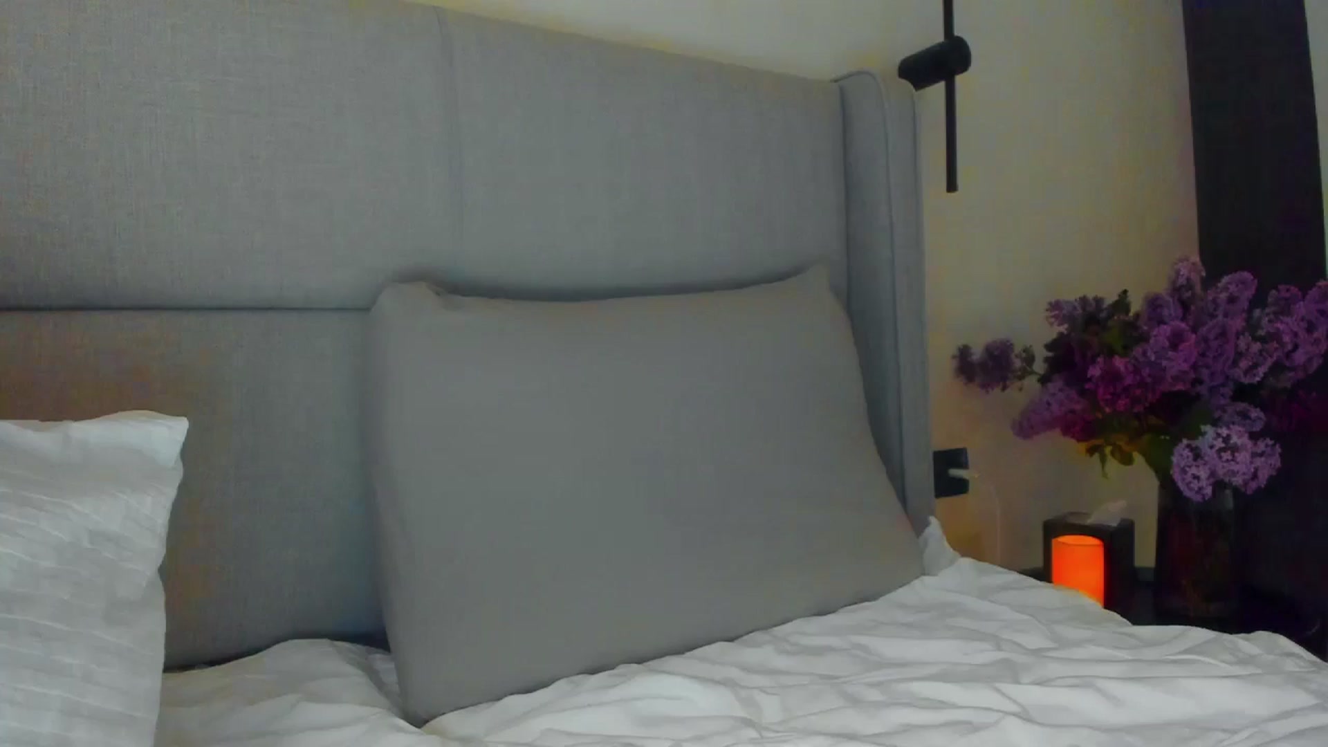 Gallery image thumbnail from Lanie__Love's myfreecams stream on, 04/20/2026, 19:25 image 2 of 20