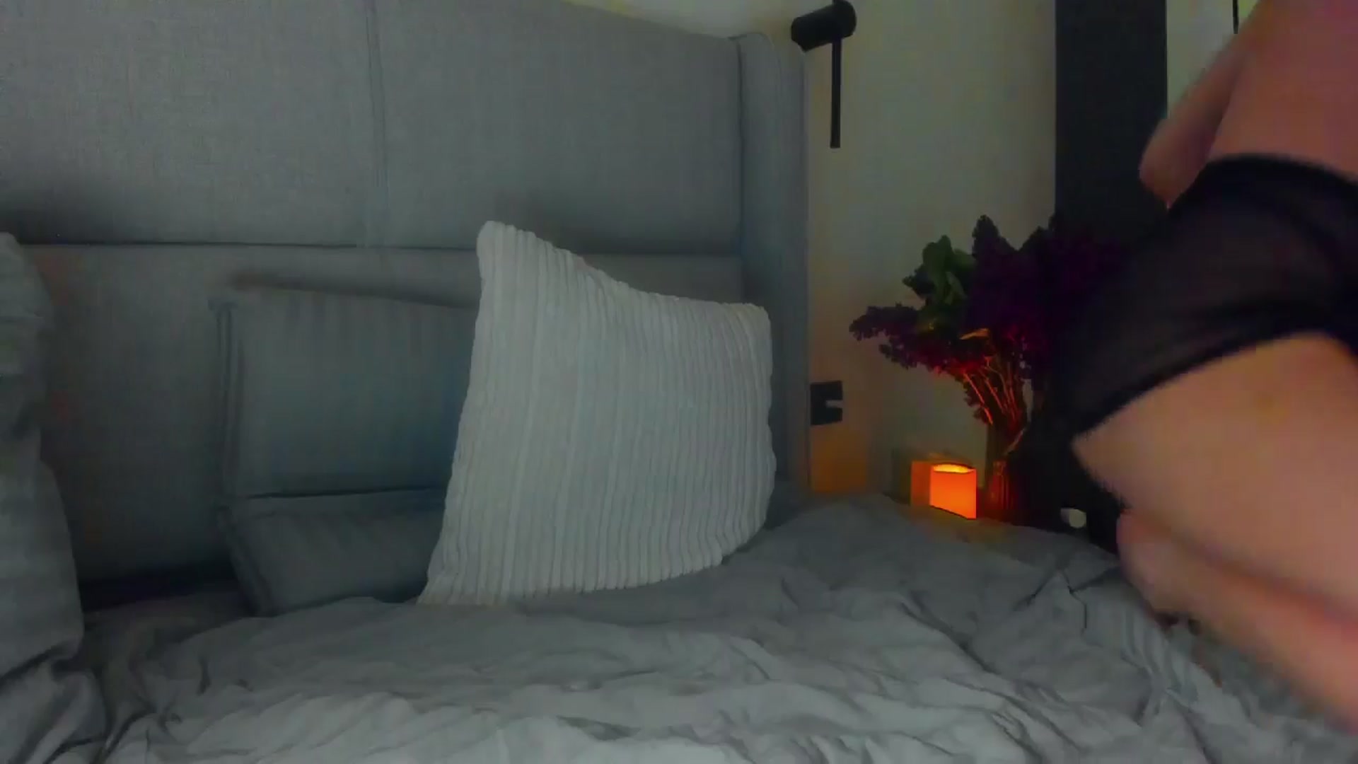 Gallery image thumbnail from Lanie__Love's myfreecams stream on, 05/03/2026, 20:25 image 17 of 20
