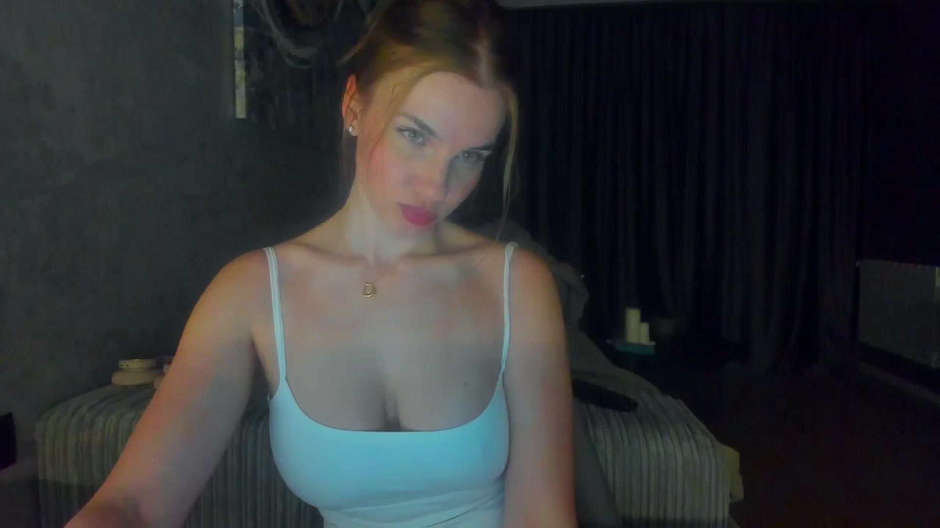 Gallery image thumbnail from Lanie__Love's myfreecams stream on, 05/08/2026, 18:55 image 7 of 20
