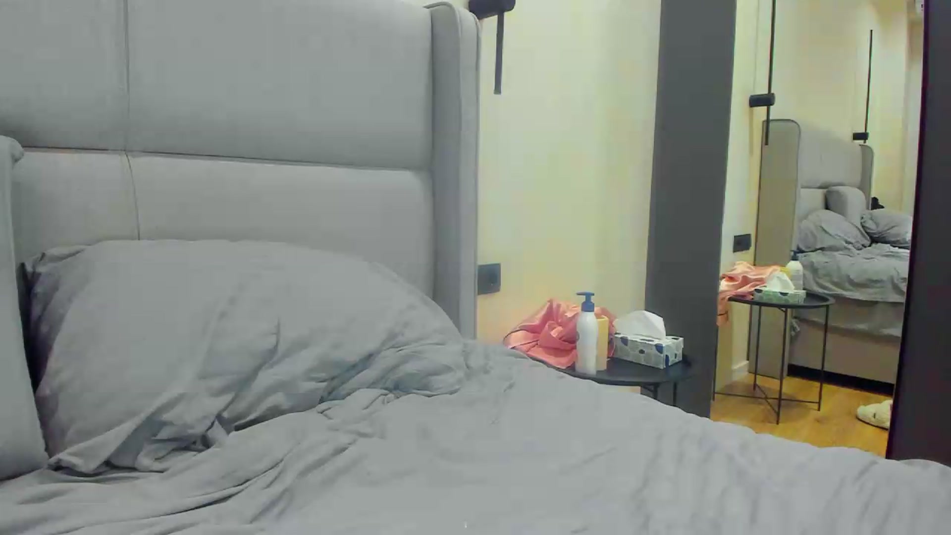 Gallery image thumbnail from Lanie__Love's myfreecams stream on, 08/14/2026, 19:51 image 19 of 20