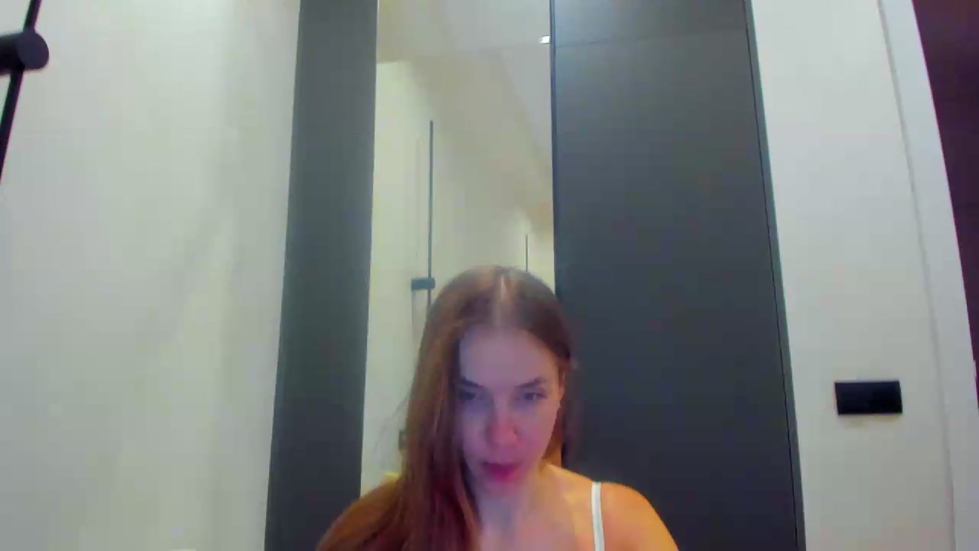 Gallery image thumbnail from Lanie__Love's myfreecams stream on, 08/21/2026, 19:21 image 20 of 20