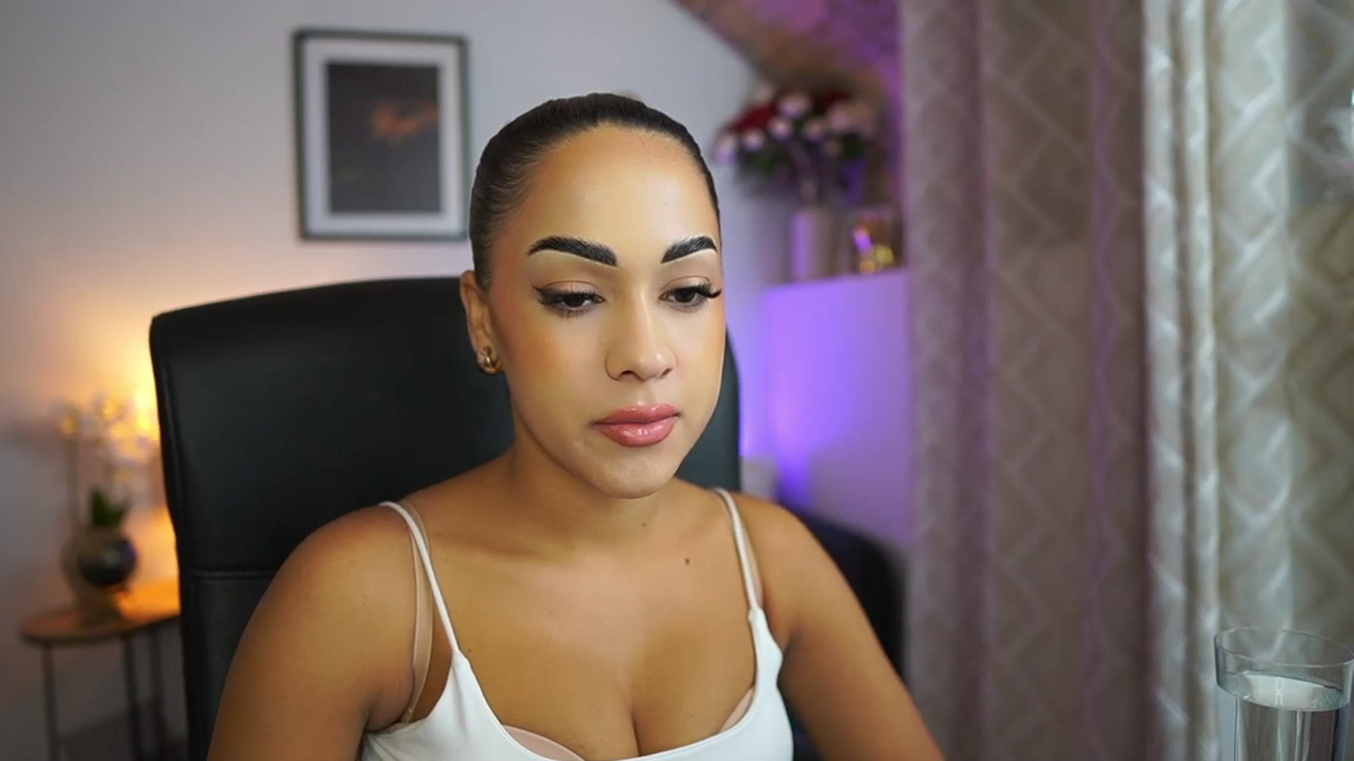 Gallery image thumbnail from Laniixxx's myfreecams stream on, 10/24/2025, 13:16 image 2 of 20