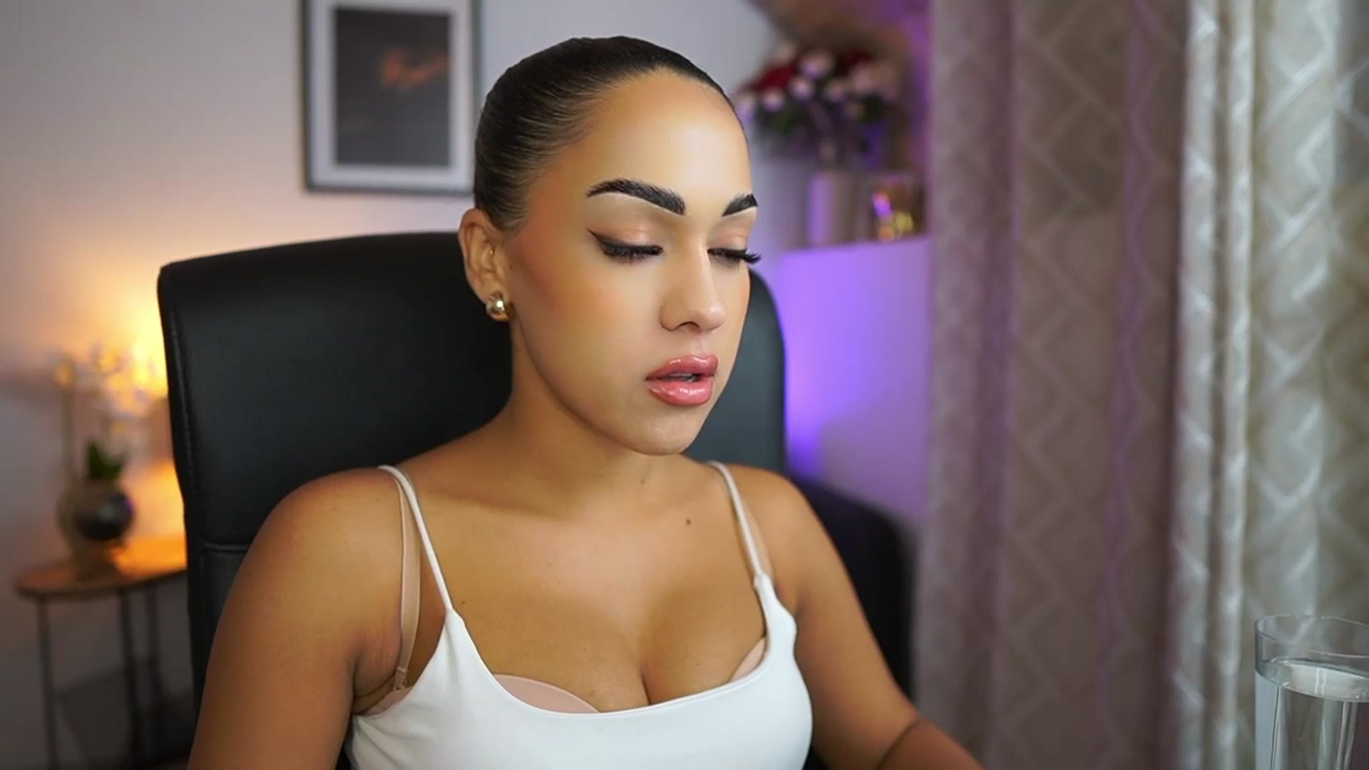 Gallery image thumbnail from Laniixxx's myfreecams stream on, 10/24/2025, 13:16 image 20 of 20